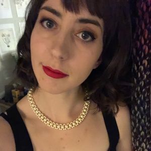 Meet your Posher, Shelby